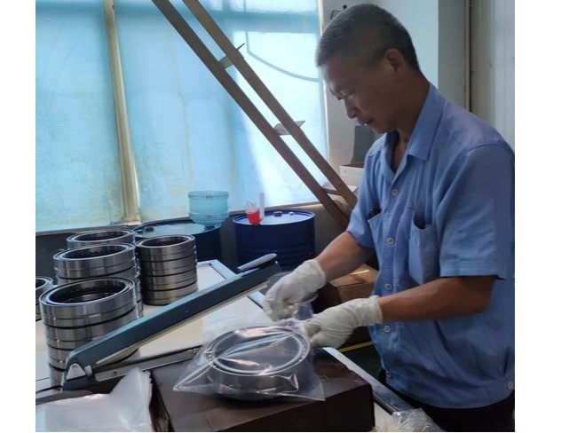 如何判断角接触球轴承生产厂家热处理做的好不好？