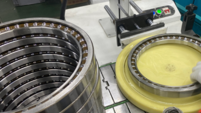 铣床轴承常见故障有哪些？产生原因是什么？